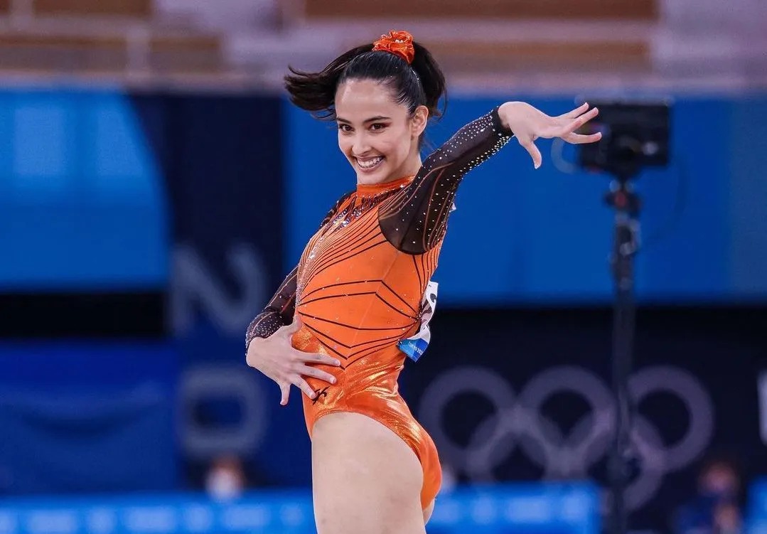 塞尔电台：什琴斯尼决定和巴萨续约，双方可能签1+1合同